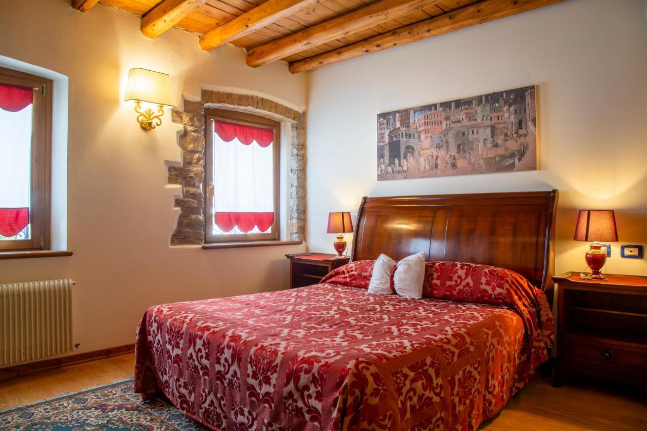 Hotel Calvi-Ristorante Mainor Виторио Венето Екстериор снимка