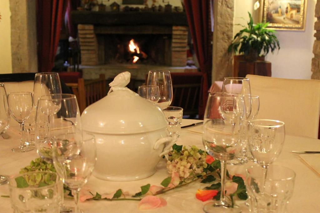 Hotel Calvi-Ristorante Mainor Виторио Венето Екстериор снимка